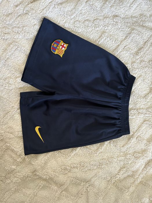 Krótkie spodenki chłopiece materiałowe granatowe Barcelona 140