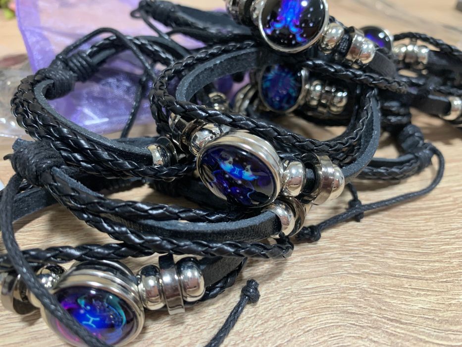 Лот качественной бижутерии, 50 штук.