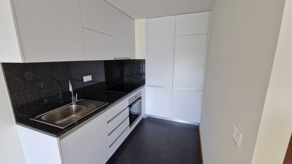 Apartamento T1 com lugar de garagem no Asprela Urban - Zona do Hospital de S. João, Porto