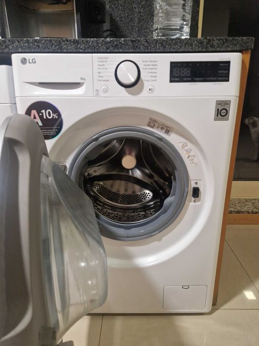 Máquina de lavar roupa LG
