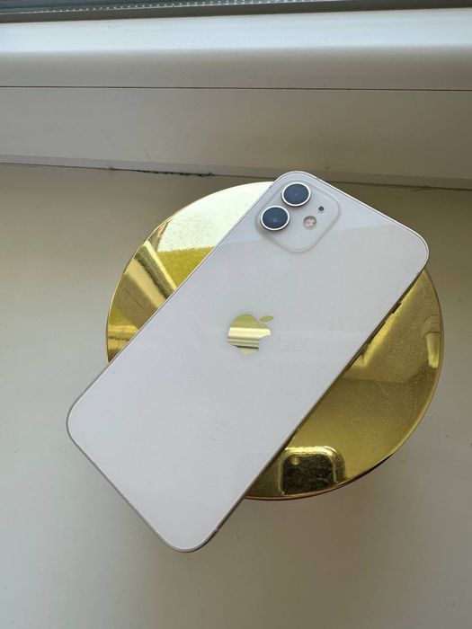 Iphone 12 128гіг коробка+чохли