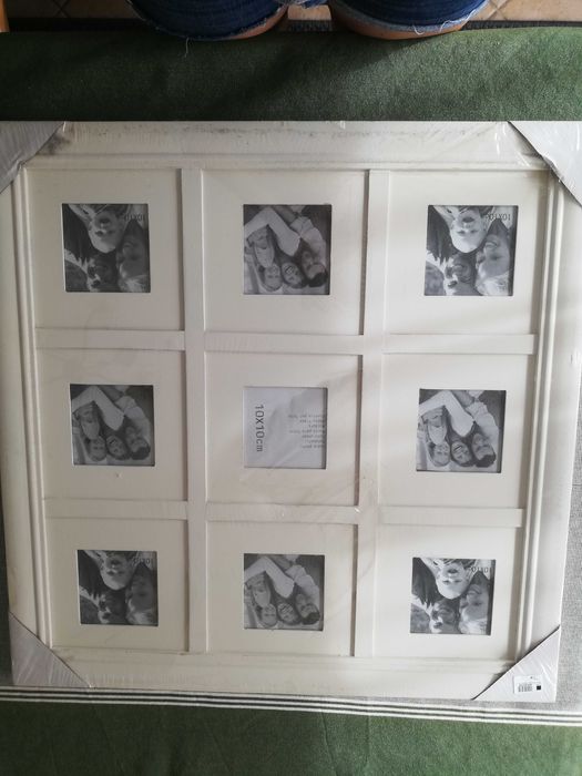 Photo Frame for Multiple Pictures64752411907458121