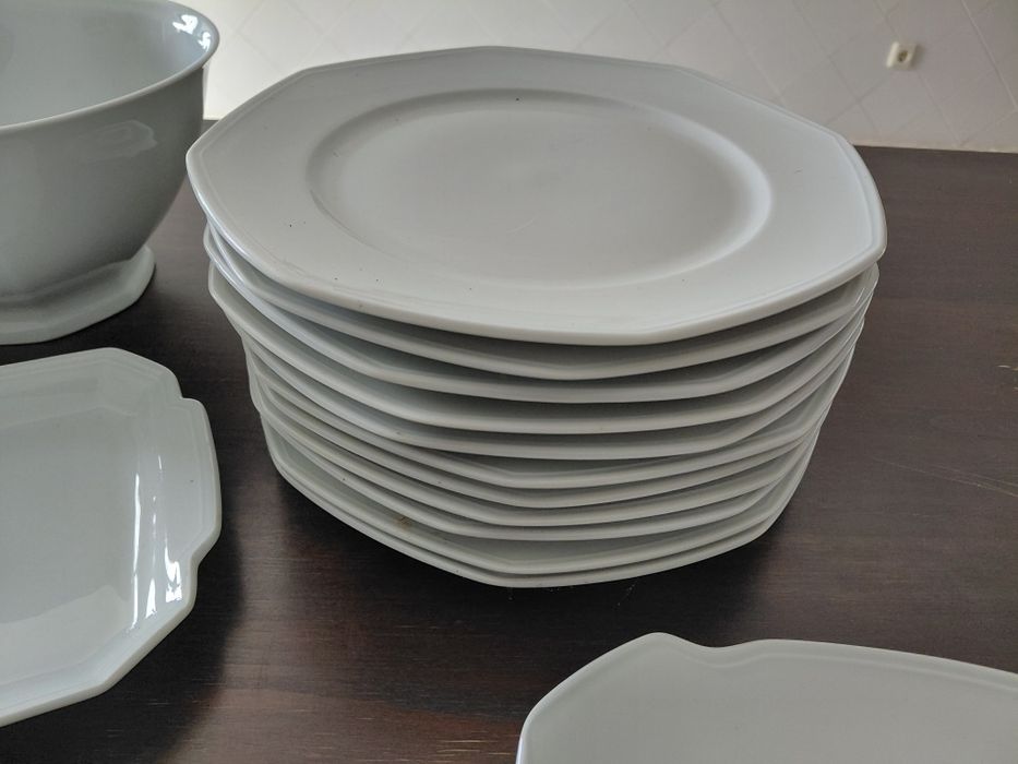 VENDO Conjunto Serviço Branco