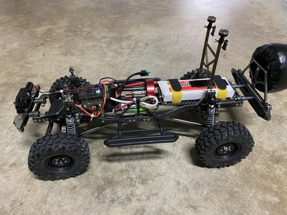 Axial defender scale 1/10