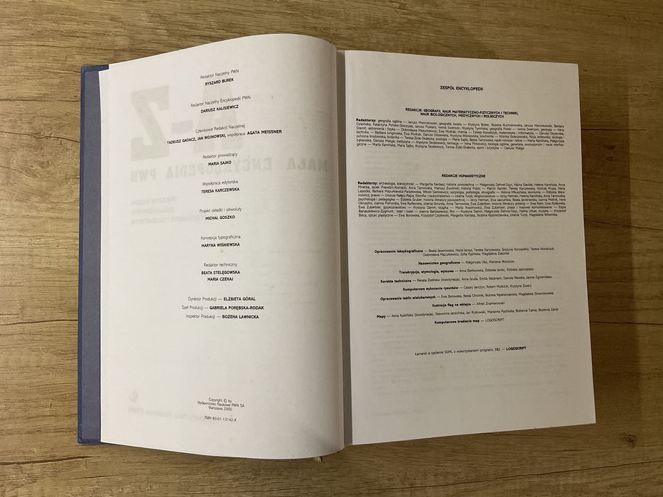 Encyklopedia A-Z PWN Twarda Oprawa