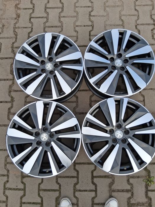 Felgi aluminiowe do Peugeot 5x108 R19