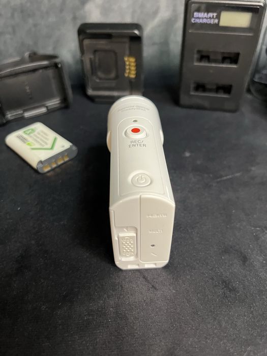 Экшн камера sony as300