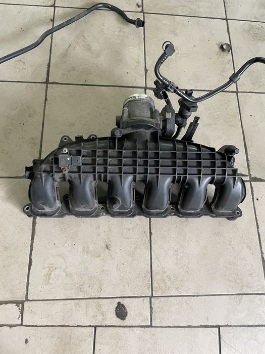 Bmw f01 f10 f06 f15 колектор n55