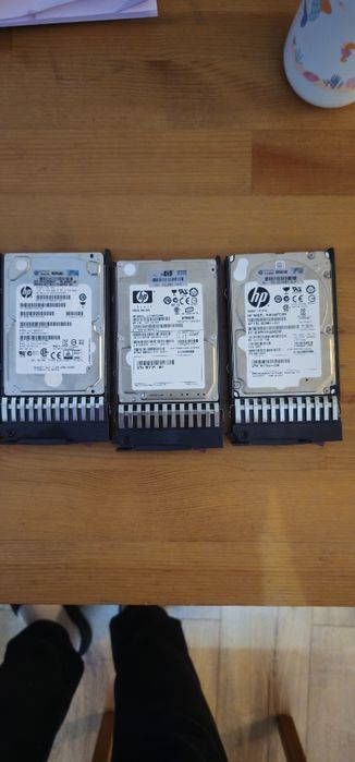 Dyski serwerowe HP SAS 10K 300 GB  super stan  WYSYŁKA