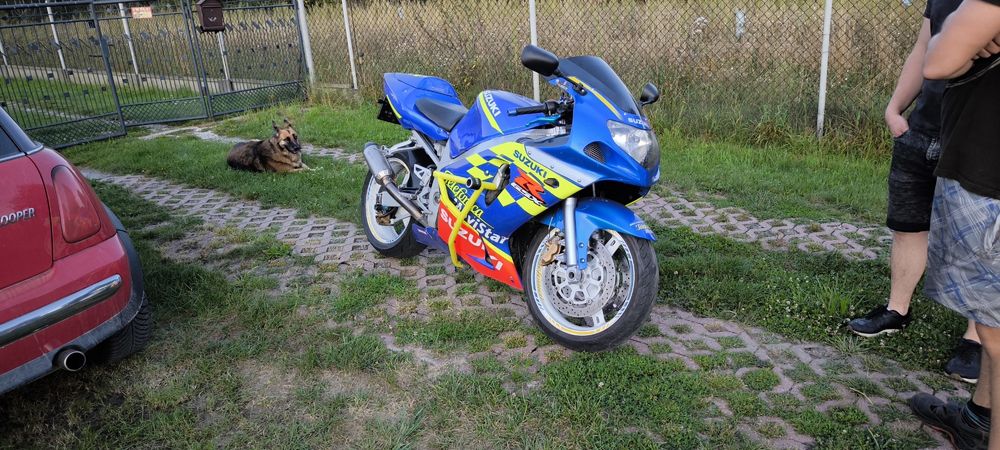 Suzuki GSXR 600 zadbany egzemplarz