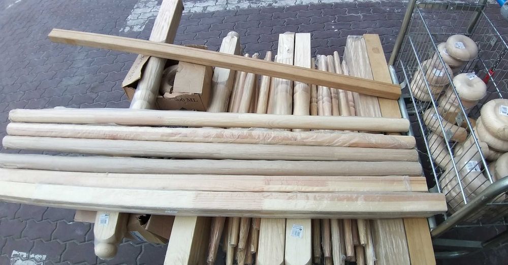 Tralka słup poręcz łączenie