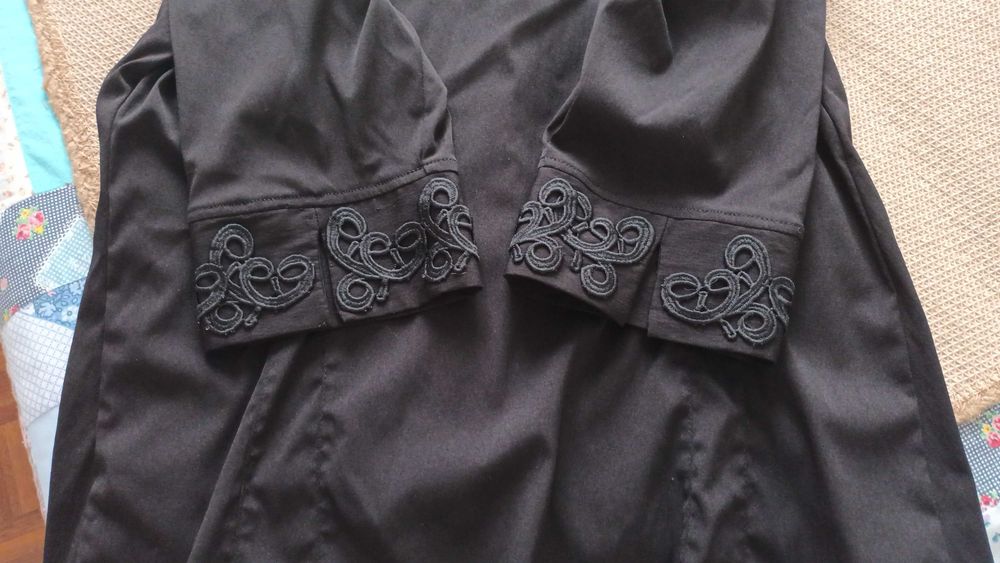 Camiseiro preto - manga 3/4