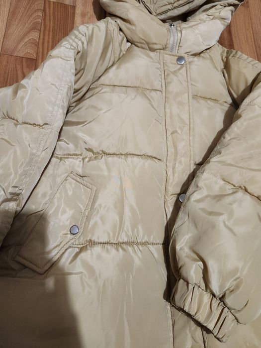 Куртка зимова бежево- золотиста