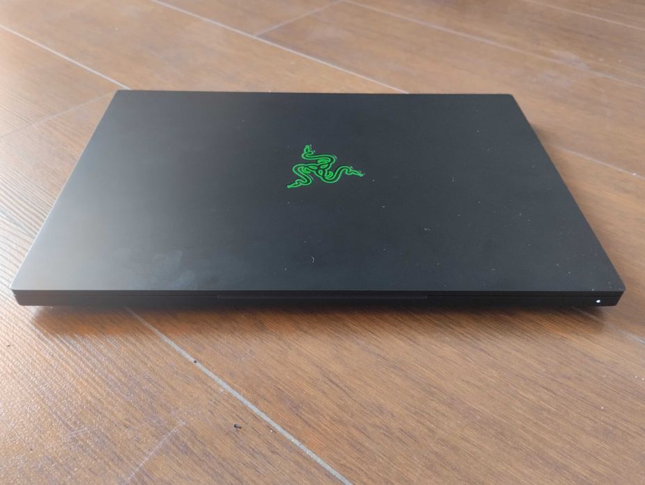Razer Blade 14 - Ryzen
9 4.9 GHz-SSD 1000 GB-16GB-GeForce RTX 3070 Ti