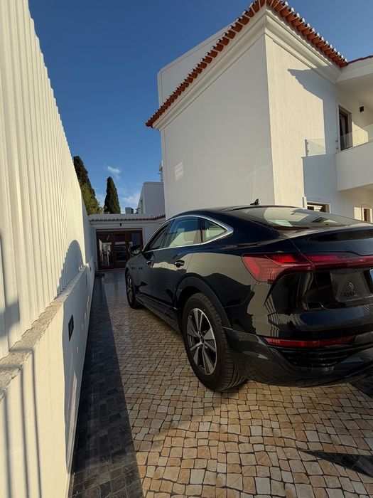 Audi Q8 etron sportback
