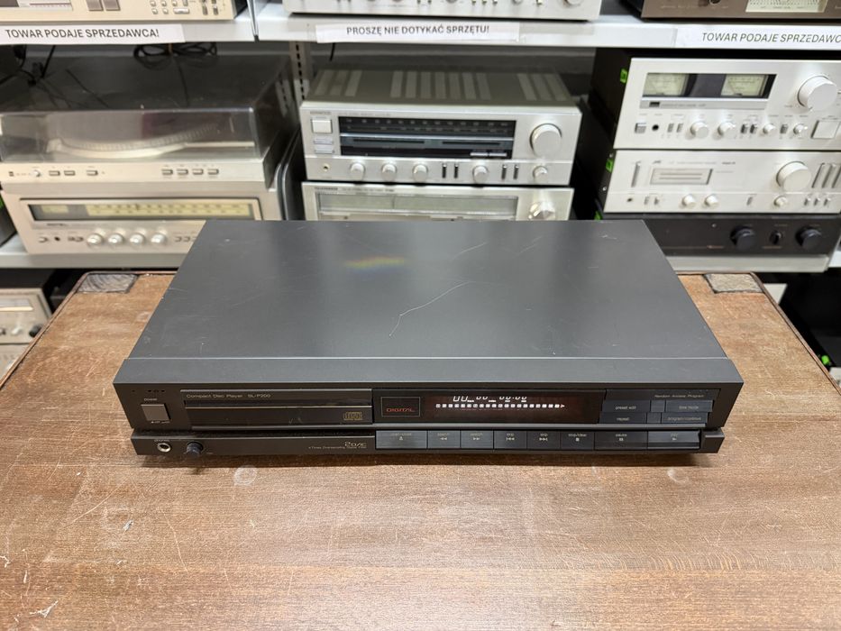Odtwarzacz plyt CD Technics SL-P200 Audio Room