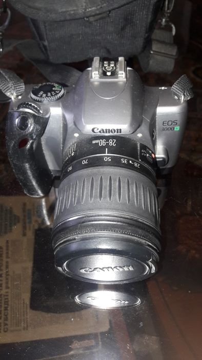 Фотоаппарат CANON EOS 3000