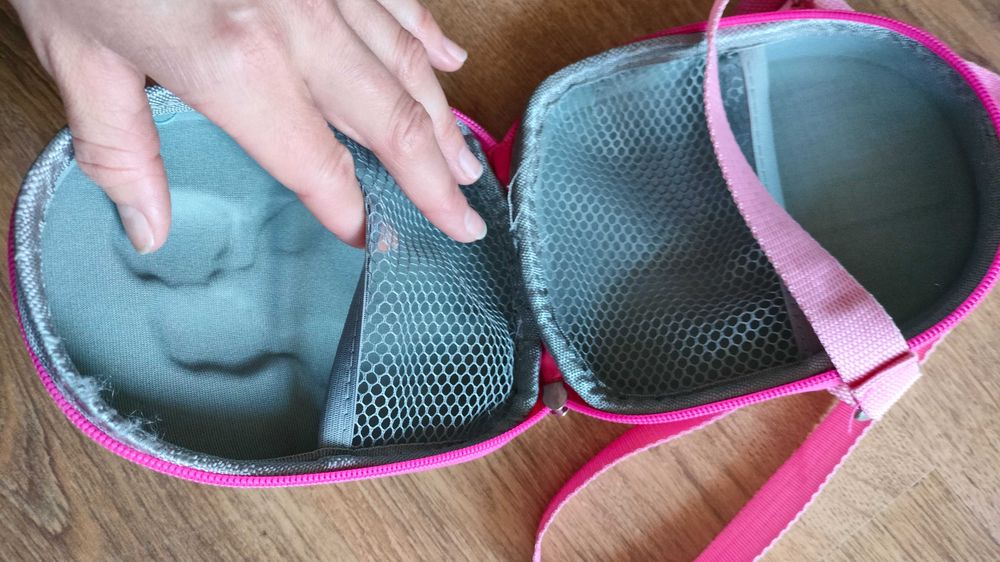 Sztywna twarda torebka z Elsą na ramię