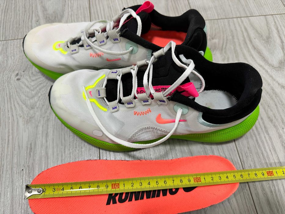 Жіночі кросівки для бігу Nike React Escape Rn 2 DJ9976-002