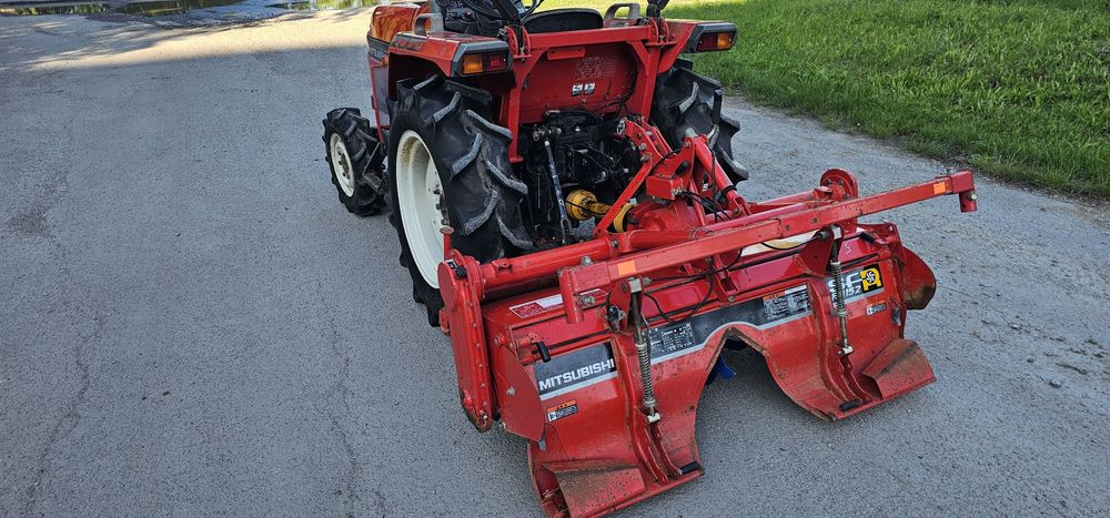 Mitsubishi MT 251 Швидкісний 28-30км.годТрактор Японський