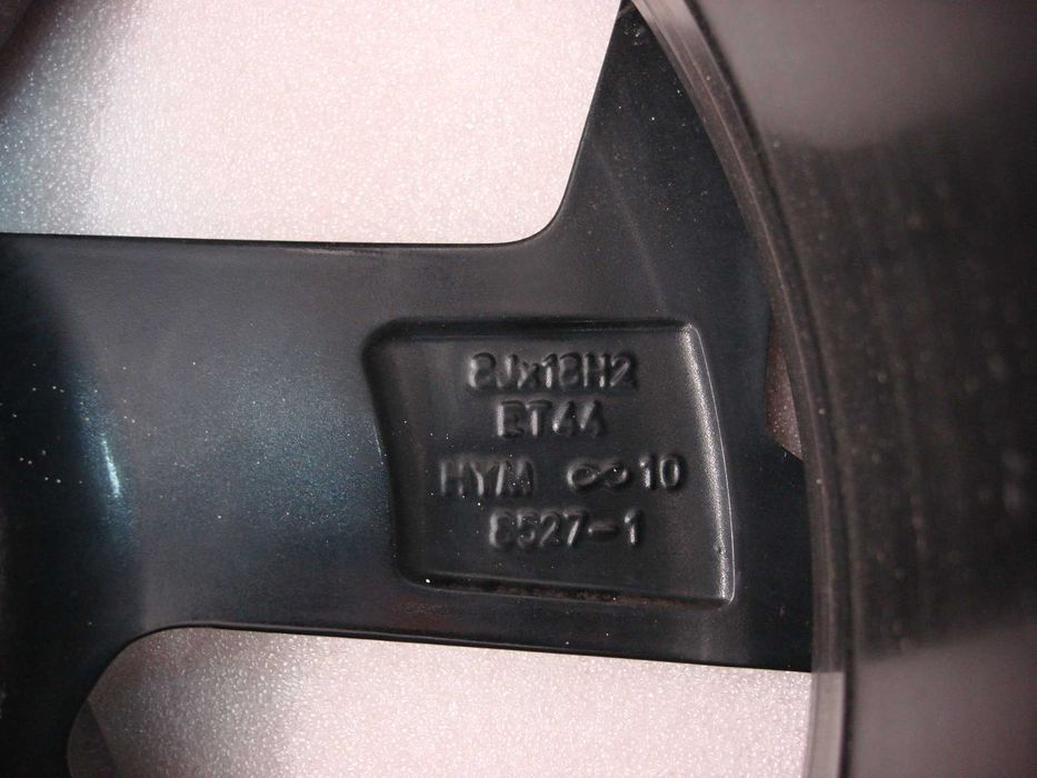 Felga PASSAT B8 18 8JX18 ET44 5X112