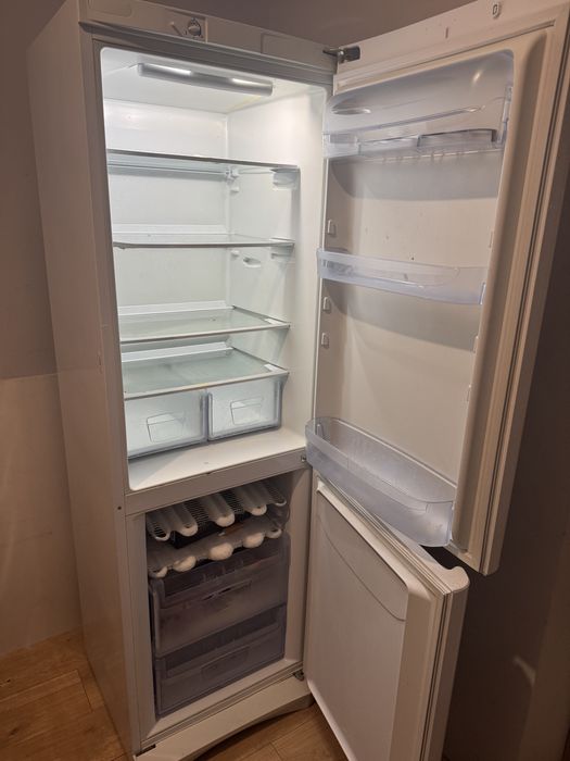 Lodowka Indesit 180cm