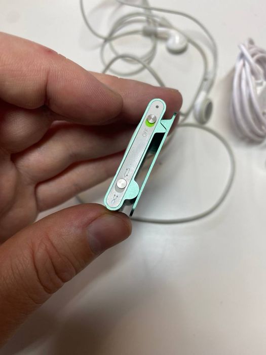 ipod shuffle 2nd generation A1204