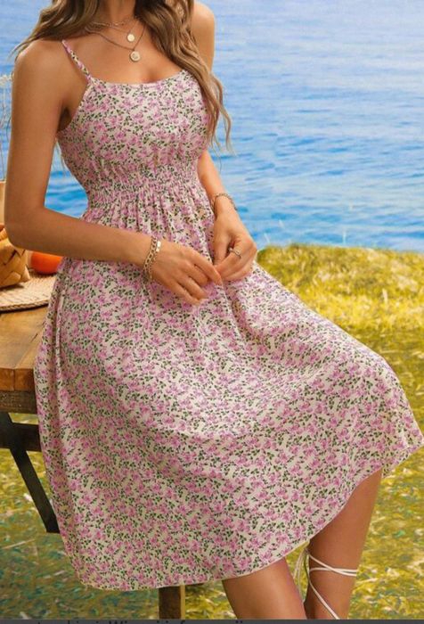 Letnia sukienka na ramiaczkach