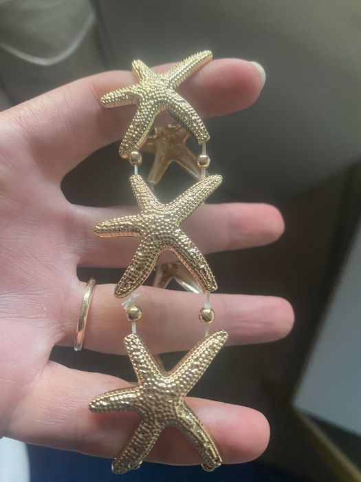 Pulseira em dourado de estrela