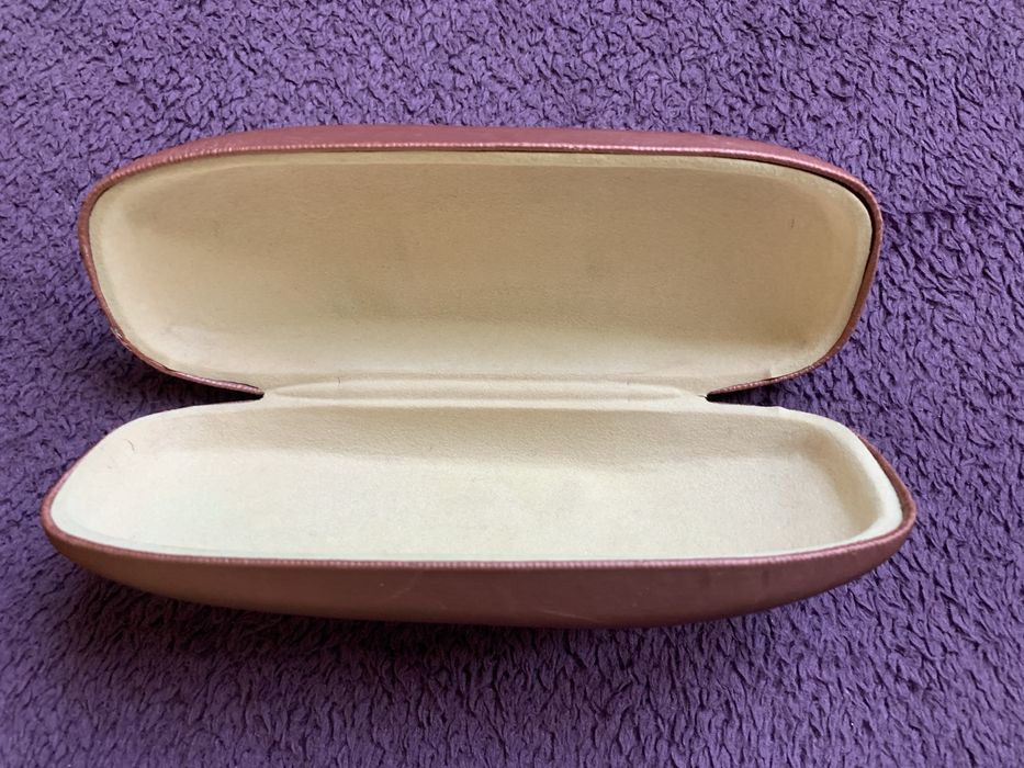 Zadbane etui na okulary