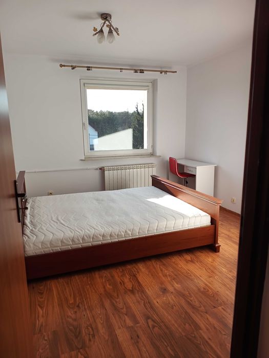 Do wynajęcia 75m2 + parking