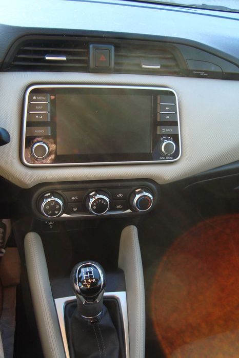 Nissan Micra Apenas 21.212 km Semi- Novo