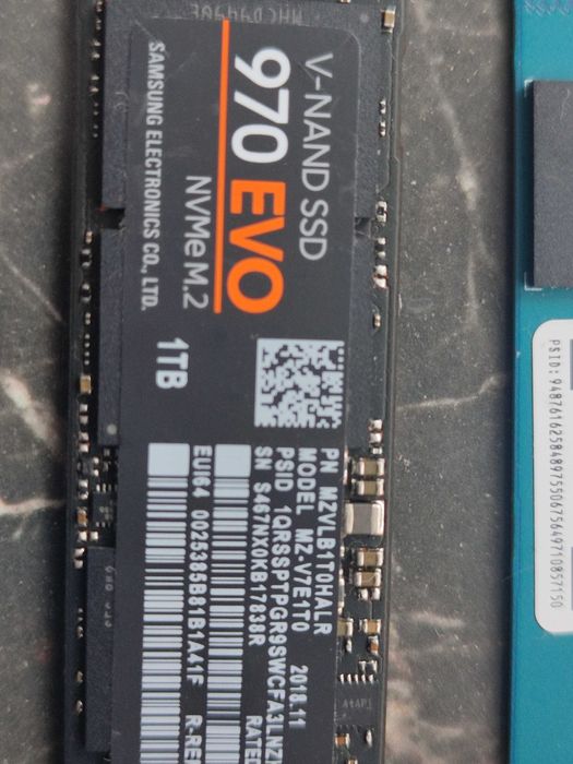Накопичувач  SSD M2 500Gb і 1tb Samsung EVO 970  i WD 512Gb
