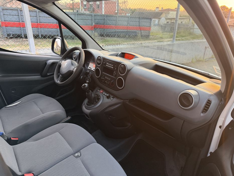 Peugeot partner 1.6hdi 3L