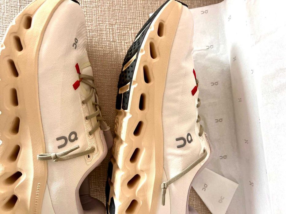 Tenis On  Running Cloudtiltd " Pearl/Ivory