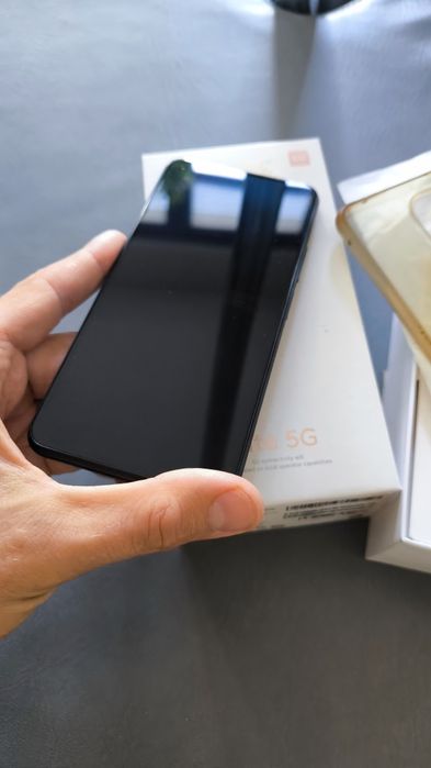 Xiaomi Mi 11 lite (6/128gb) ładny