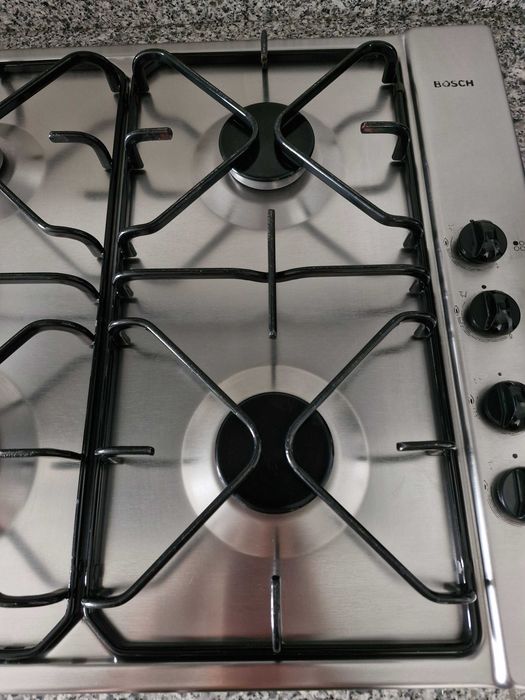 Vendo placa a gás natural bosch em excelente estado.