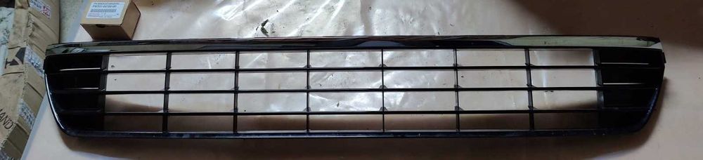 Grelha para-choques frontal VW Golf