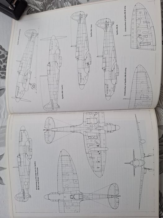 ZNAKOMITE publikacje Osprey do wyboru Samoloty asów Soviet ,Bf109D/E, Spitfire, Corsair Lighting Aces