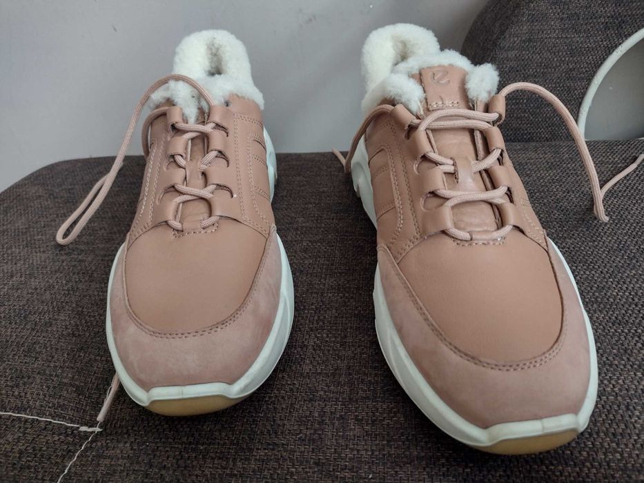 Buty ECCO CHUNKY SNEAKER rozm.40(26) jak nowe