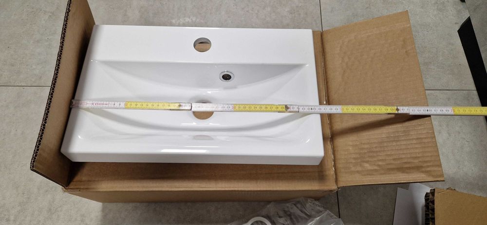 Umywalka łazienkowa 46cm