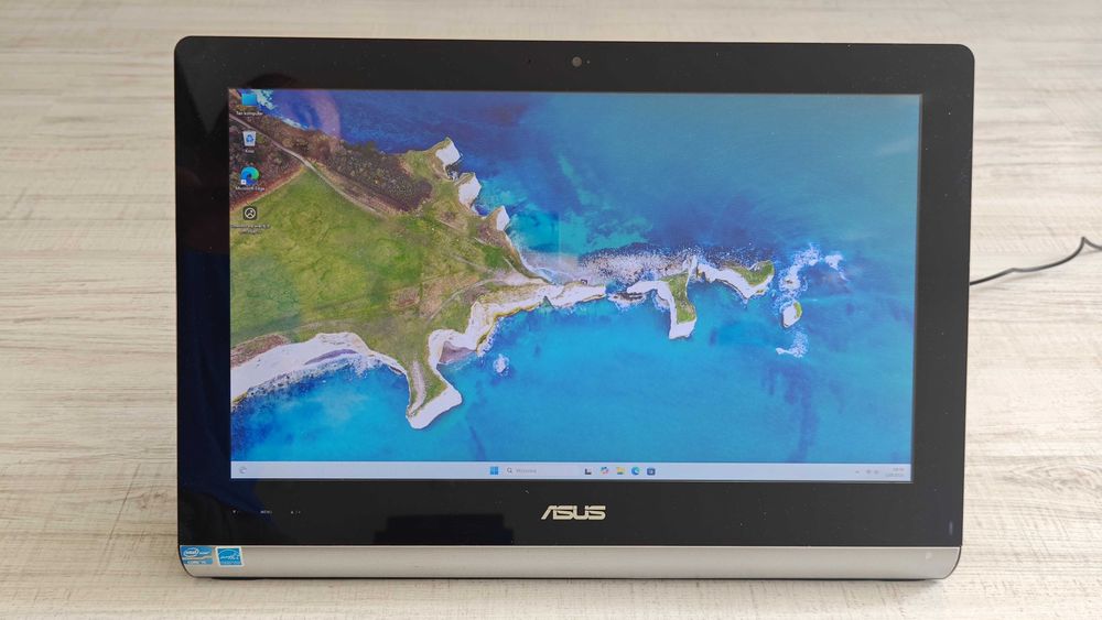Komputer AiO Asus ET2220I, i5 3GHz, DDR3 8GB, HDD 1TB, FHD