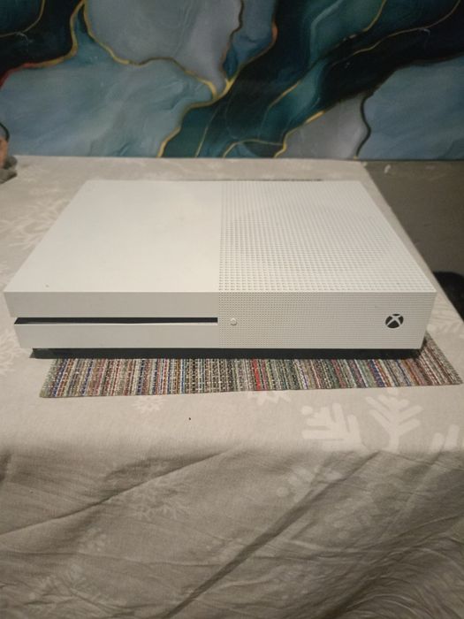 Zadbany Xbox one s