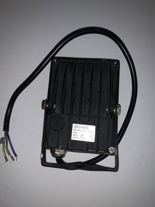2 focos led 10w novo