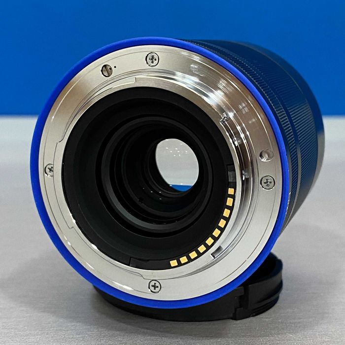 ZEISS Loxia 25mm f/2.4 Distagon T* (Sony FE)