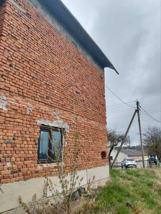 Продаж будинку. 10 сот ділянка