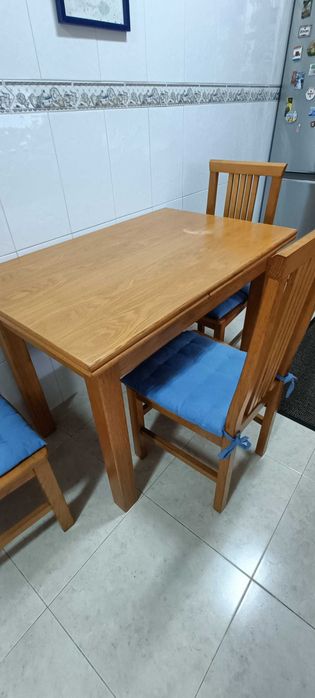 Mesa de cozinha extensível