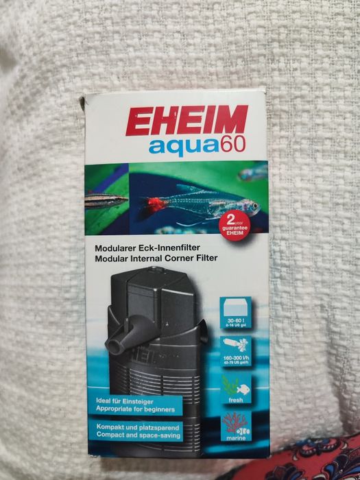 EHEIM Aqua 60  filtr narożny 

Narożny filtr wewnętrzny do małych i śr