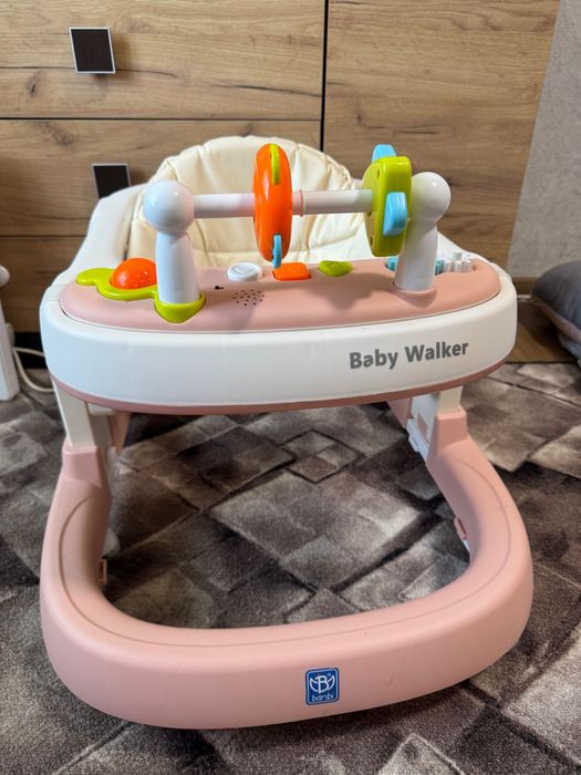 Дитячі ходунки Baby Walker
