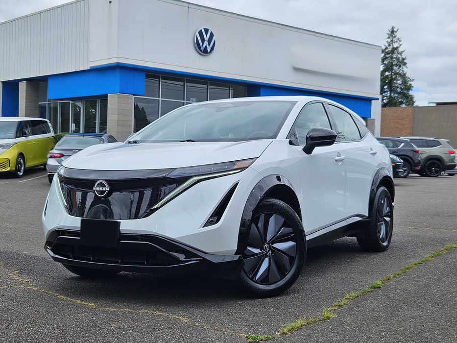 Nissan Ariya      2023